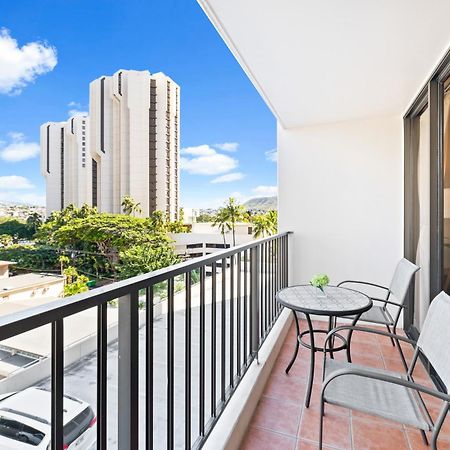 Cozy Waikiki Getaway, Stroll To Beach With Free Parking Honolulu Exterior foto